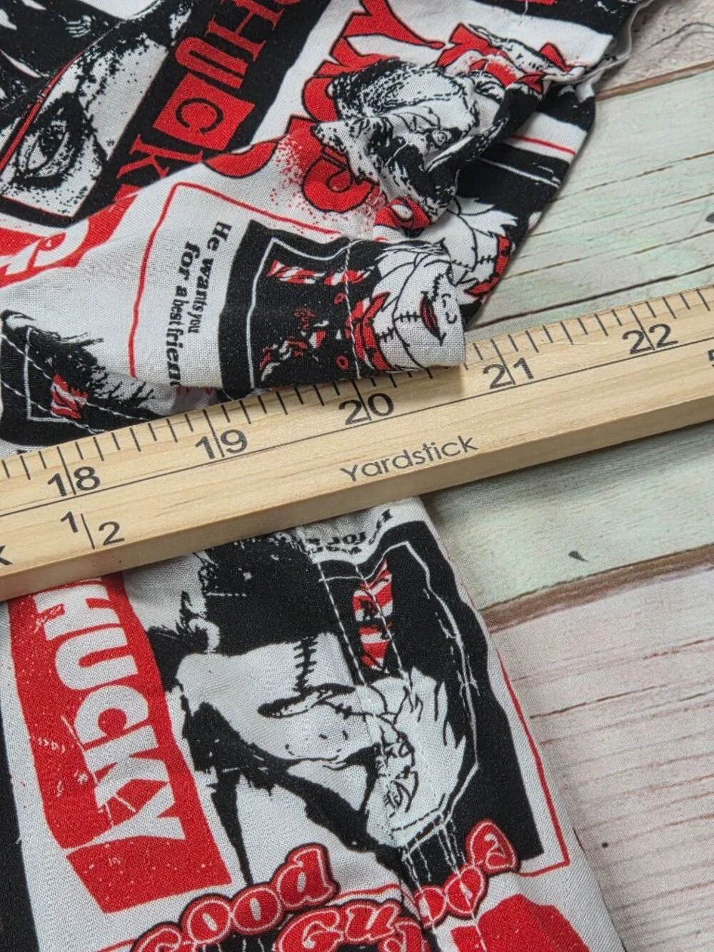 Chucky Mens Button-Down Shirt With Red & Black Horror Comic Print Size Medium